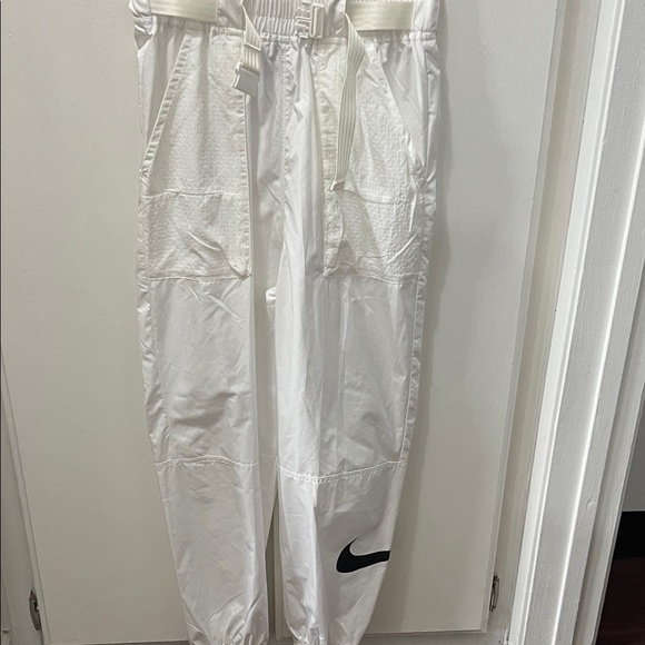 Nike windbreaker Joggers - Picture 1 of 6